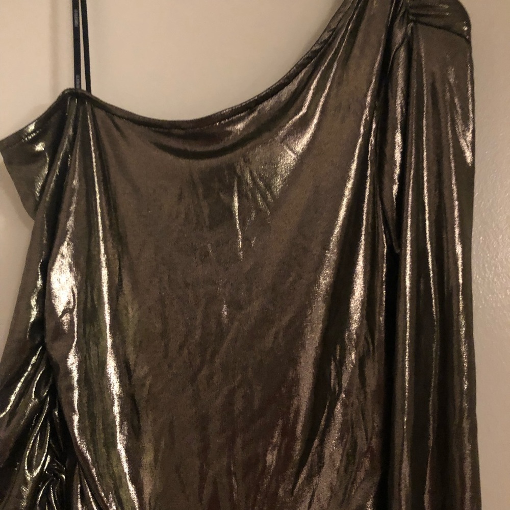 Metallic One Shoulder Top - Picture 2 of 4
